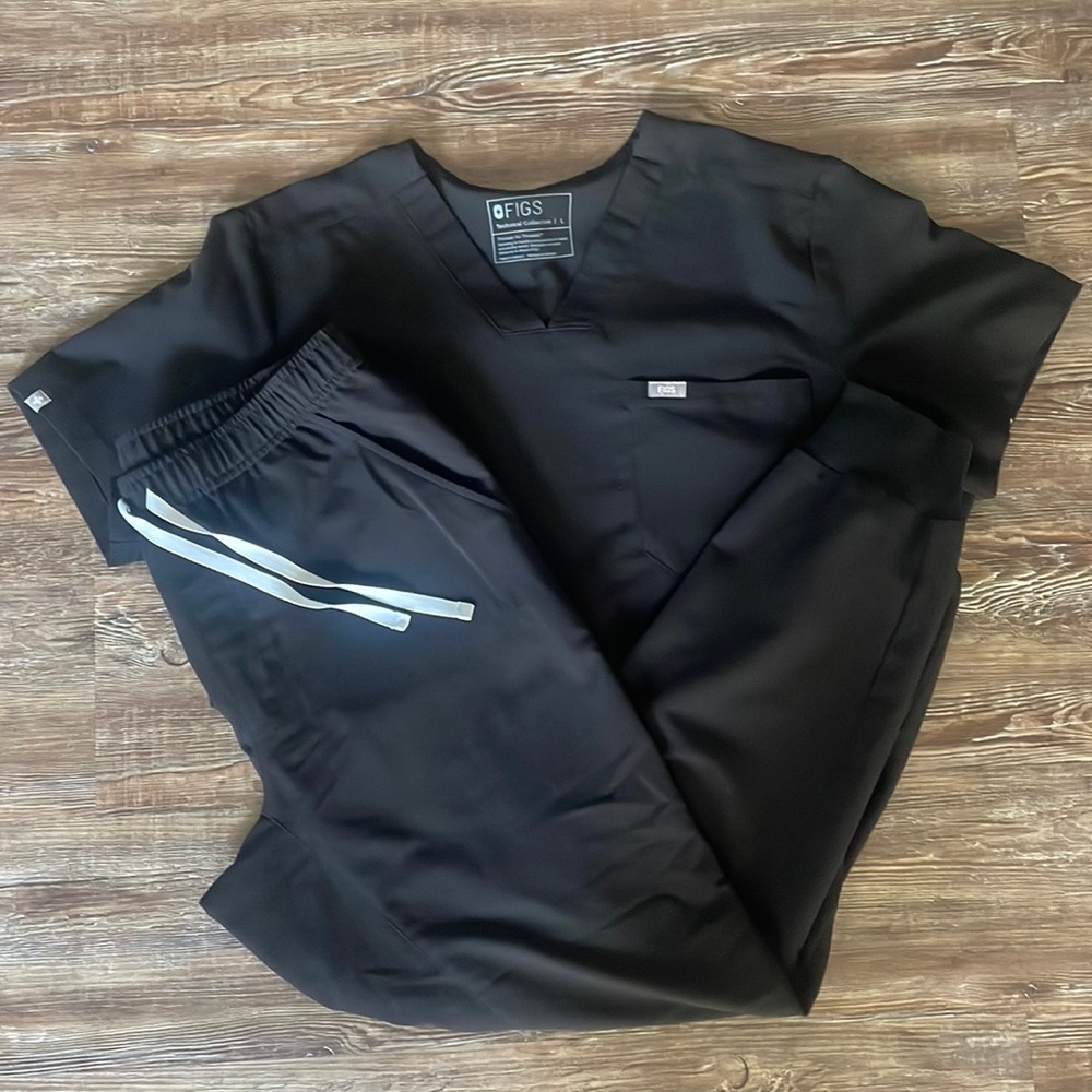COPY - Mens Black Figs scrubs